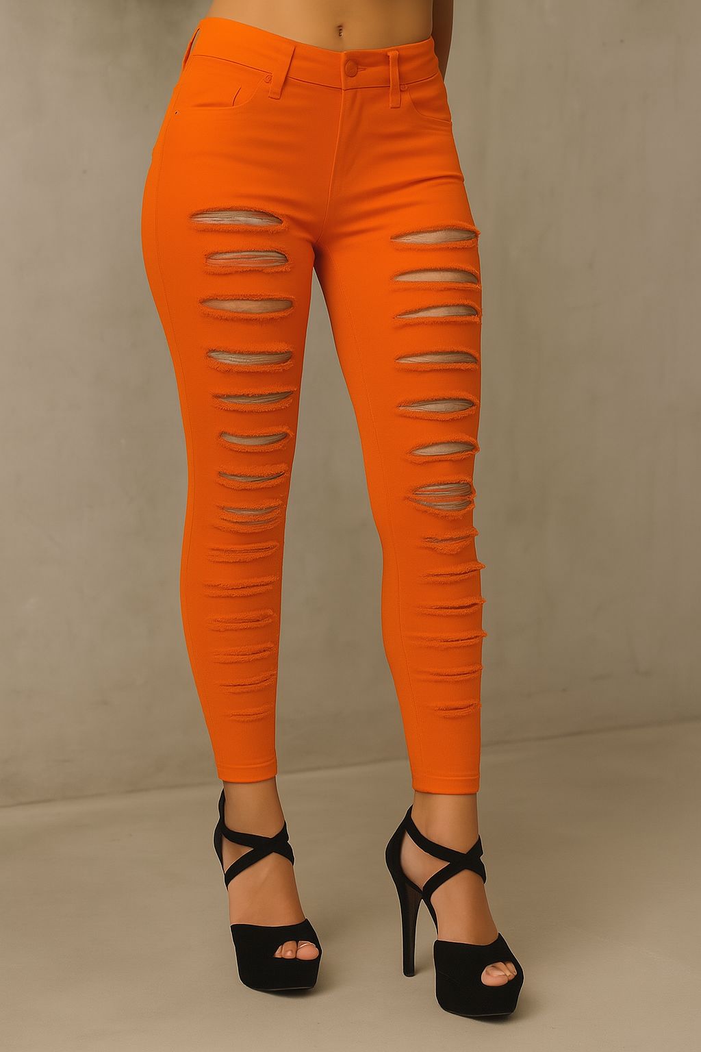 Spodnie skinny z przetarciami, Made in Italy