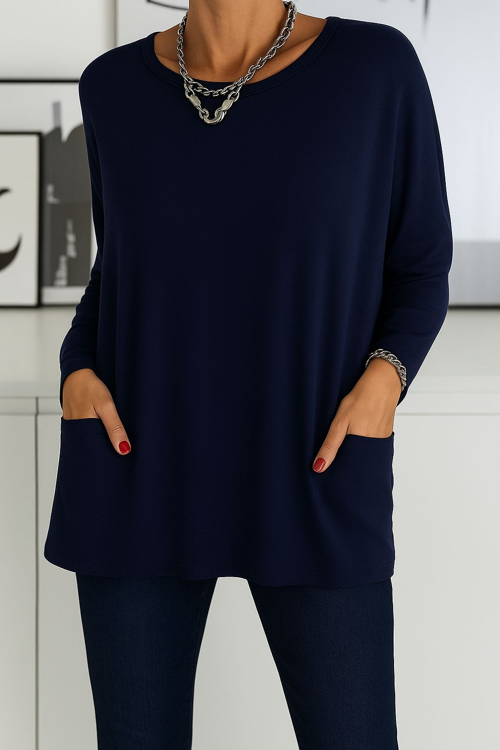 Sweter CLOHE oversize z miękkiej wełny, Made in Italy, na każdą porę roku, wygodny krój, rozmiary 38–60