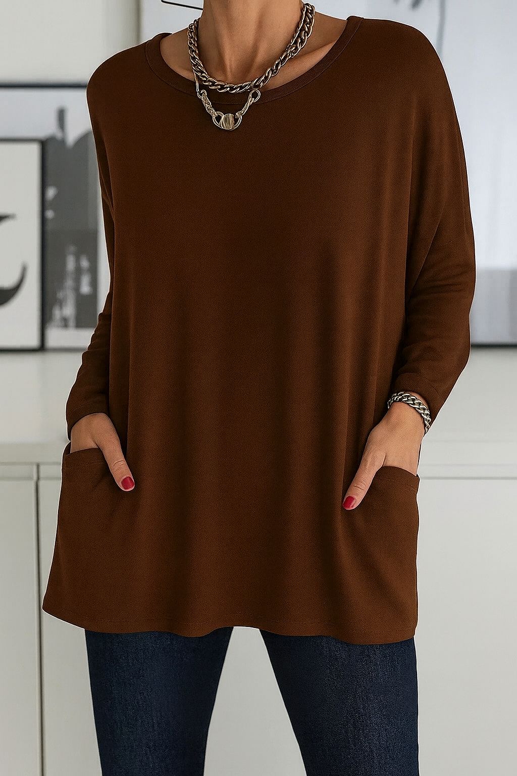 Sweter CLOHE oversize z miękkiej wełny, Made in Italy, na każdą porę roku, wygodny krój, rozmiary 38–60