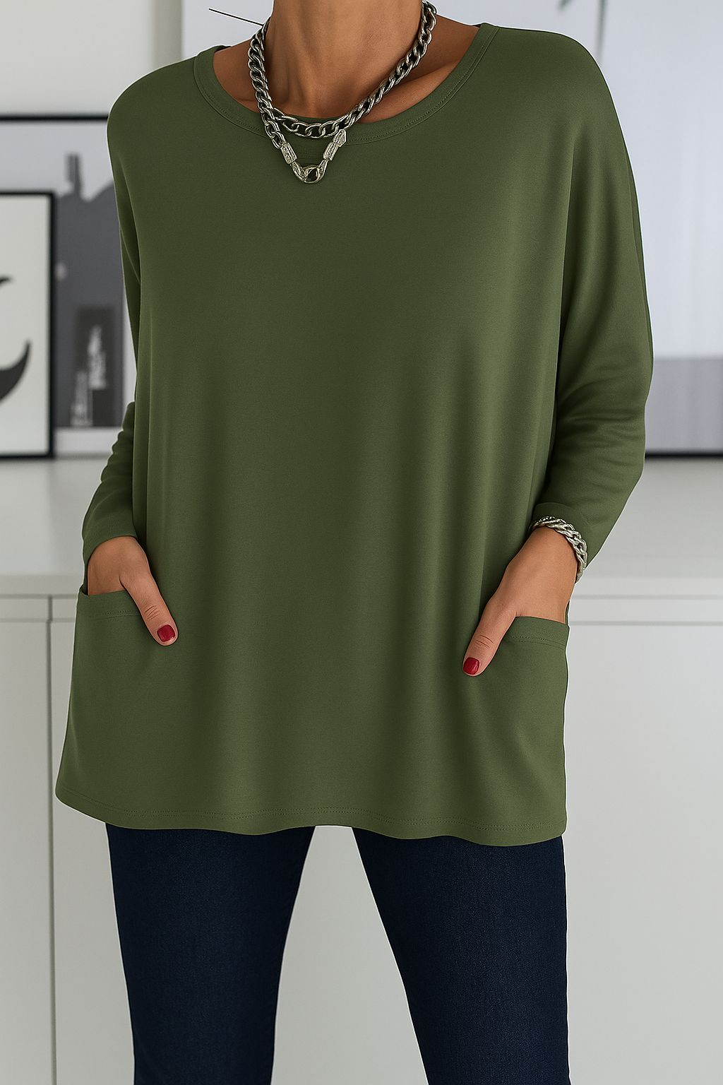 Sweter CLOHE oversize z miękkiej wełny, Made in Italy, na każdą porę roku, wygodny krój, rozmiary 38–60